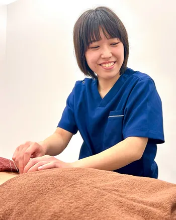 スタッフインタビュー 鍼灸施術